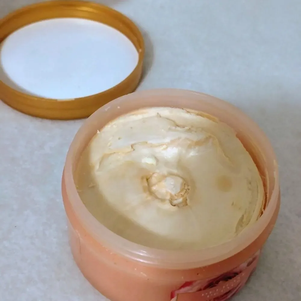 Victoria's Secret Delicate Petals Ultra Softening Body Butter 7 oz. Discontinued